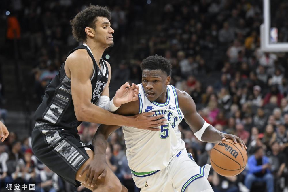 中国选手自 中国选手自